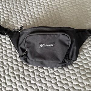 Columbia Belt/Sling Bag